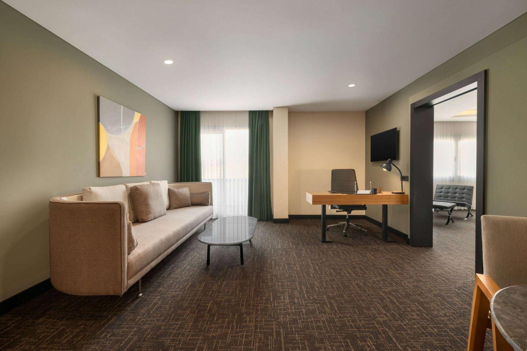 Ft Lotus Thermal Hotel&Spa Trademark Collection By Wyndham Menemen Exteriör bild